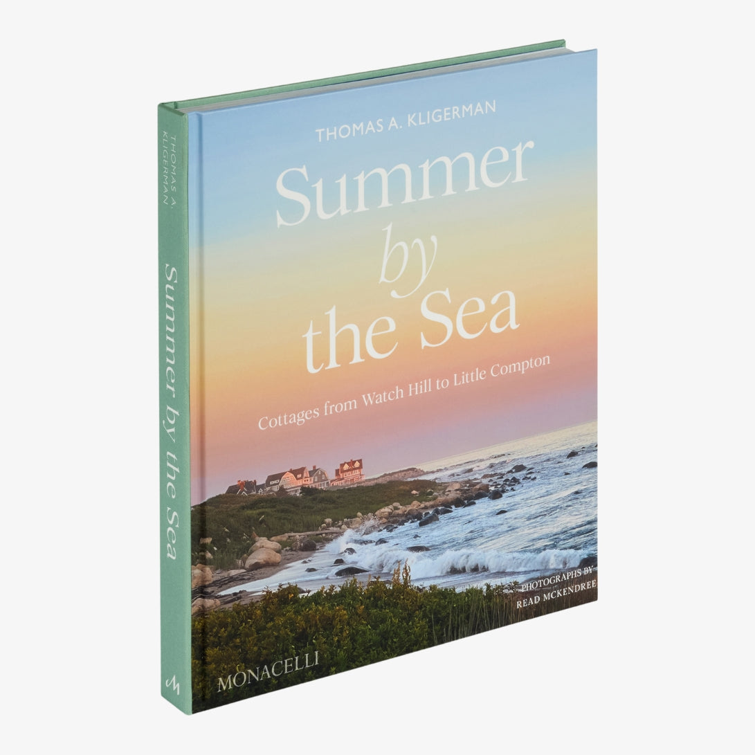 Summer by the Sea: Cottages from Watch Hill to Little Compton