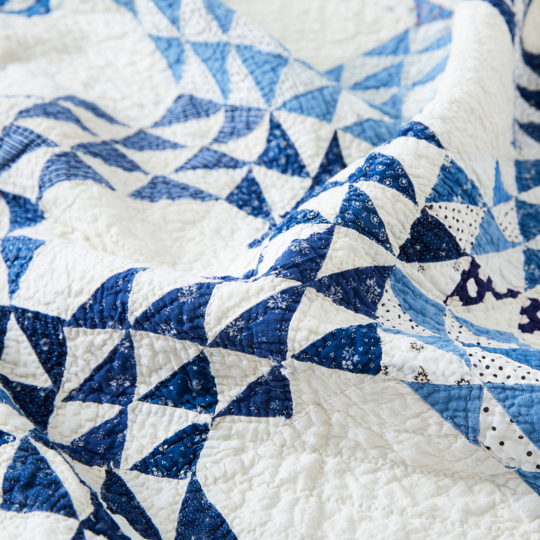 Antique Blue Ocean Waves Quilt, late 19th Century