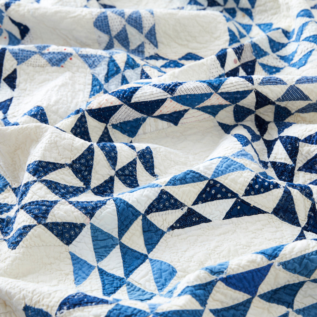 Antique Blue Ocean Waves Quilt, late 19th Century – Tori Jones Studio