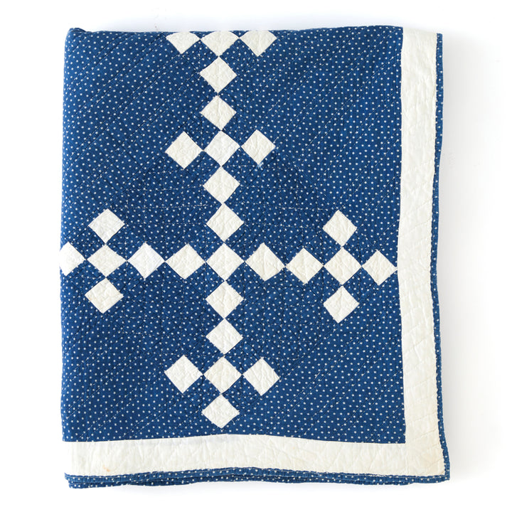 Antique Reverse Single Irish Chain Quilt, circa 1890