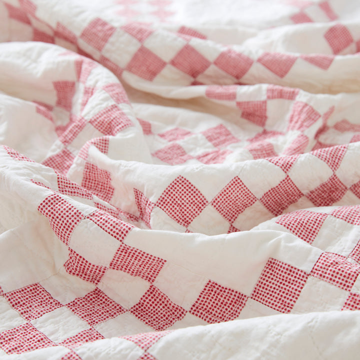 Vintage Gingham Double Irish Chain Quilt