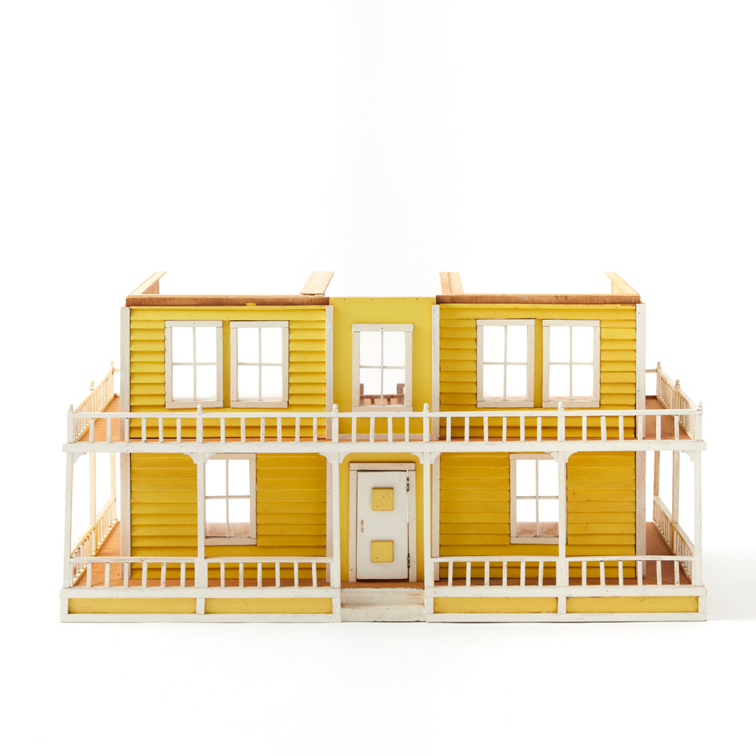 Vintage Victorian Dollhouse