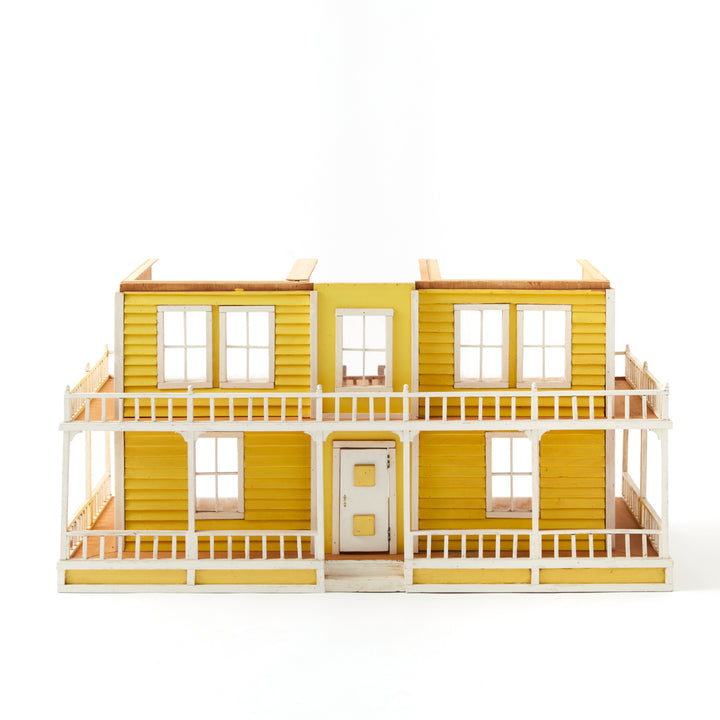 Vintage Victorian Dollhouse