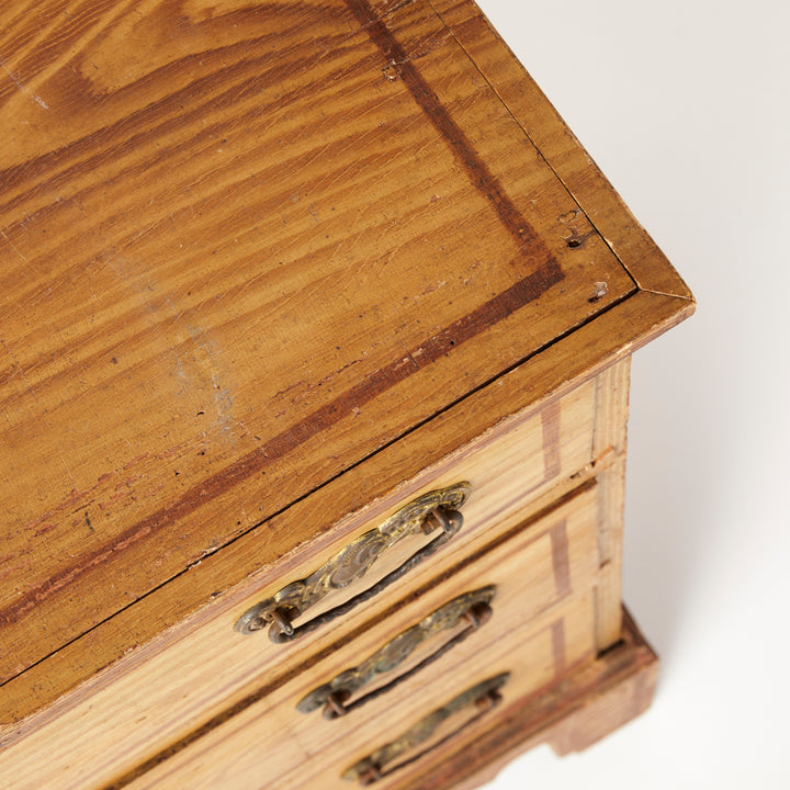 Faux Grain Painted Chest, circa 1840