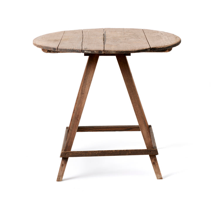 Early 20th Century New England Splayed Leg Table