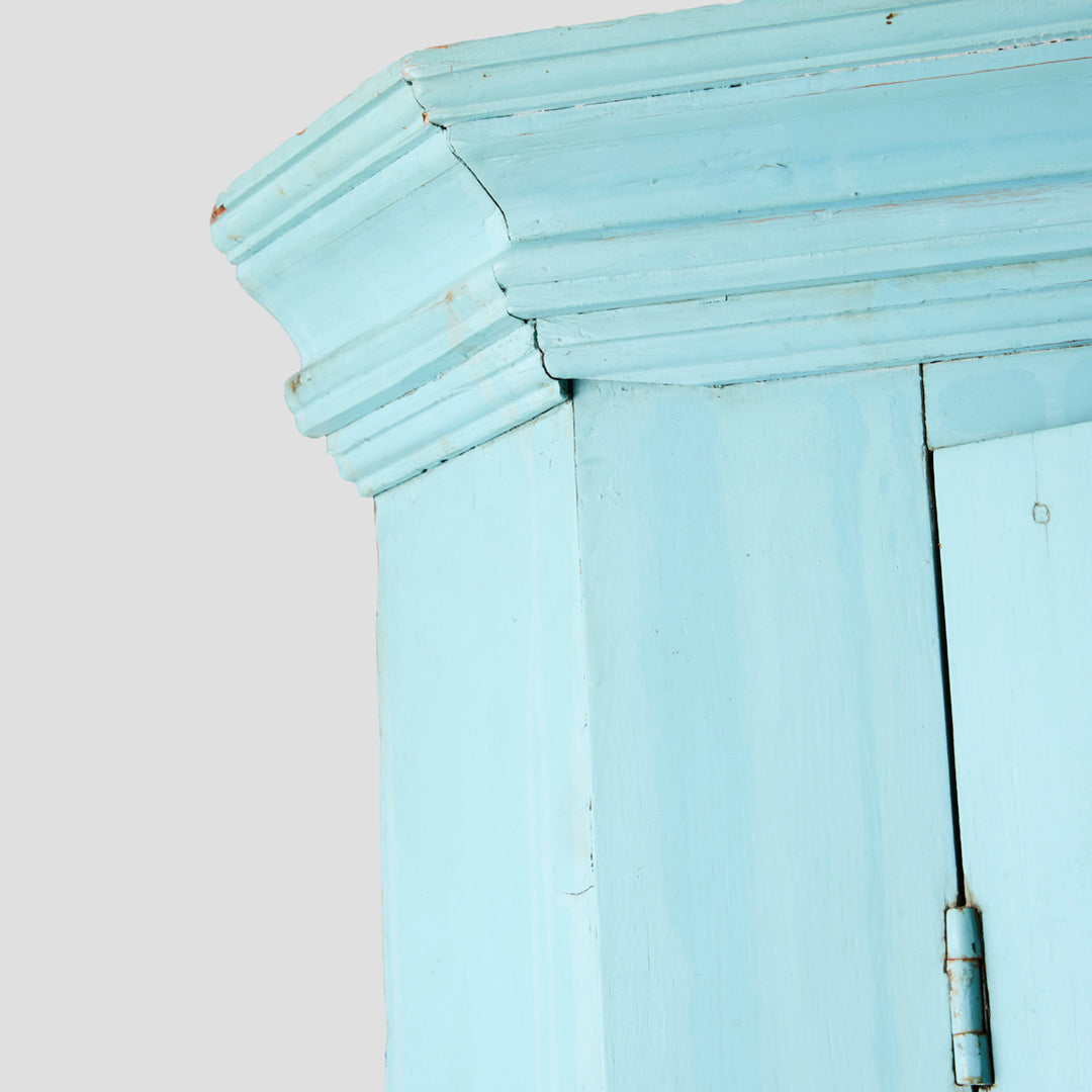 Antique American Corner Cabinet, 19th Century