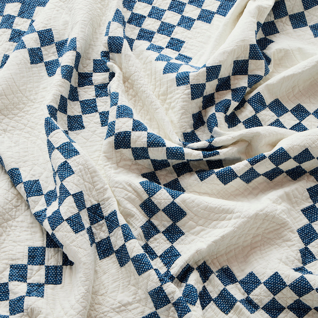 Antique Double Irish Chain Quilt with Sawtooth Border, c. 1910