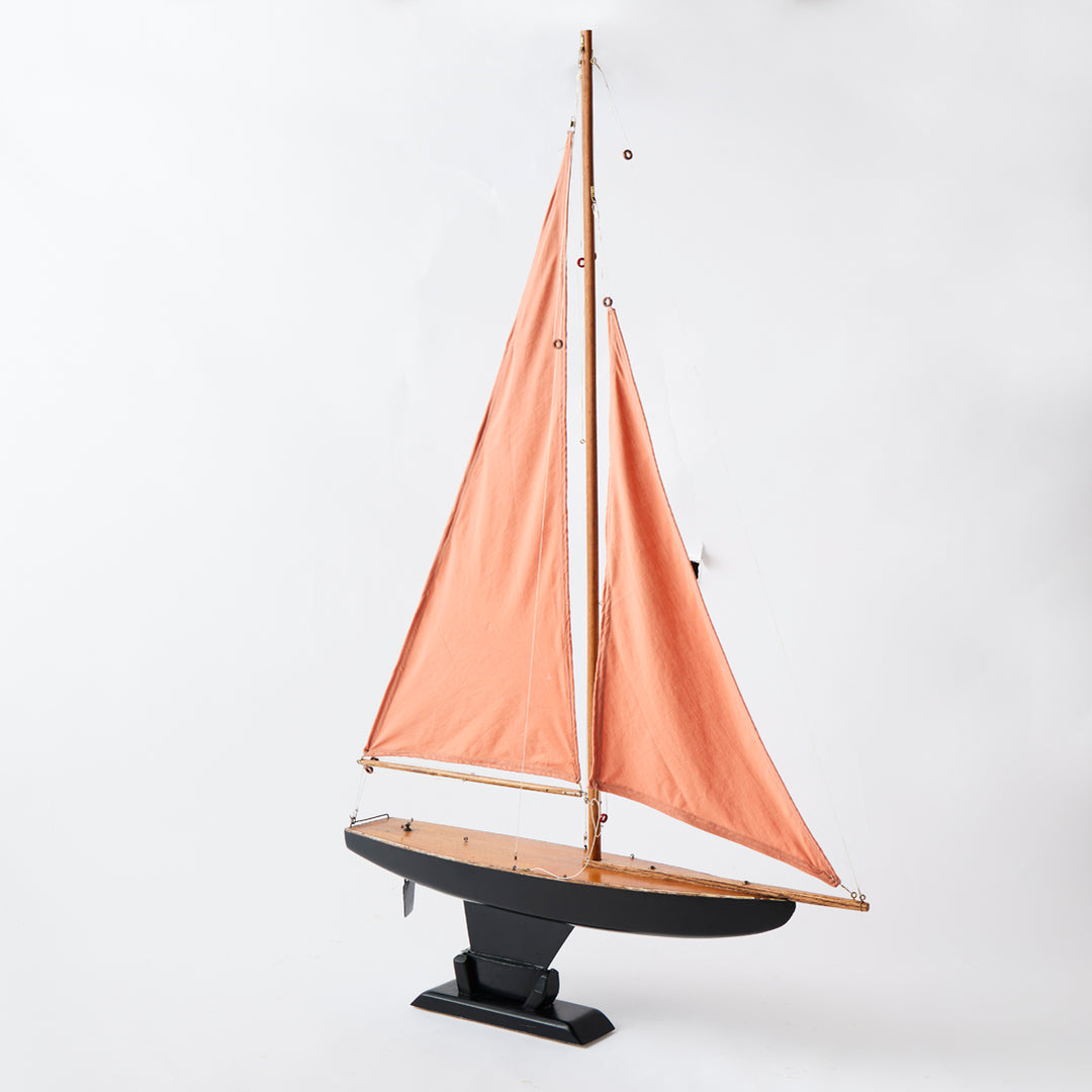 Vintage Pond Boat Model