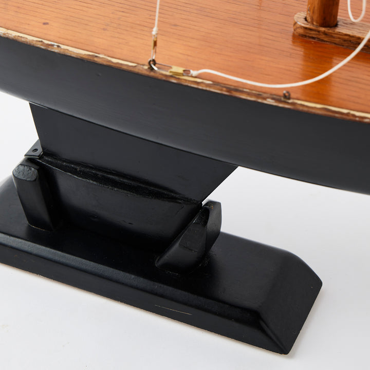 Vintage Pond Boat Model
