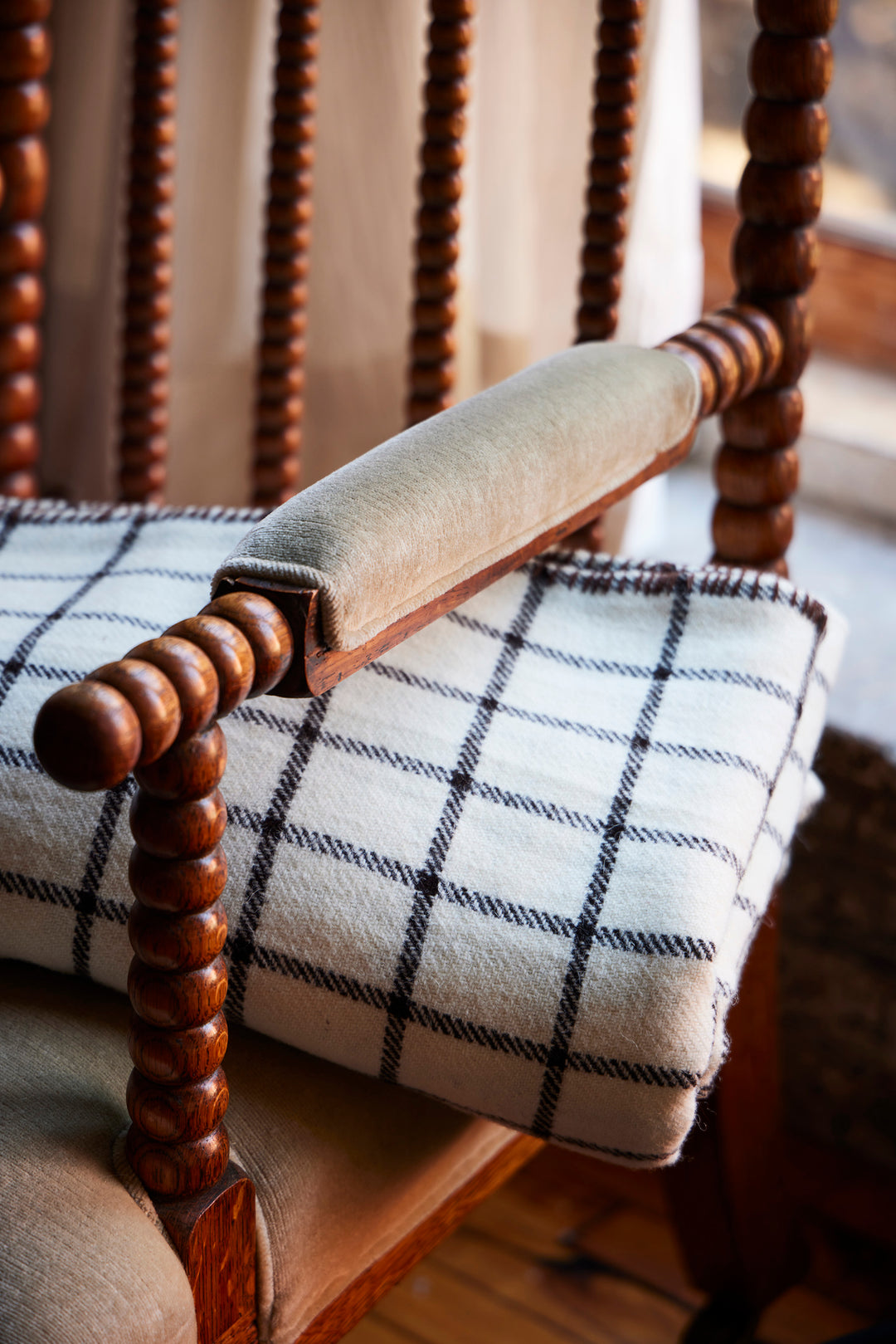 Irish Wool Checked Blanket in Brown