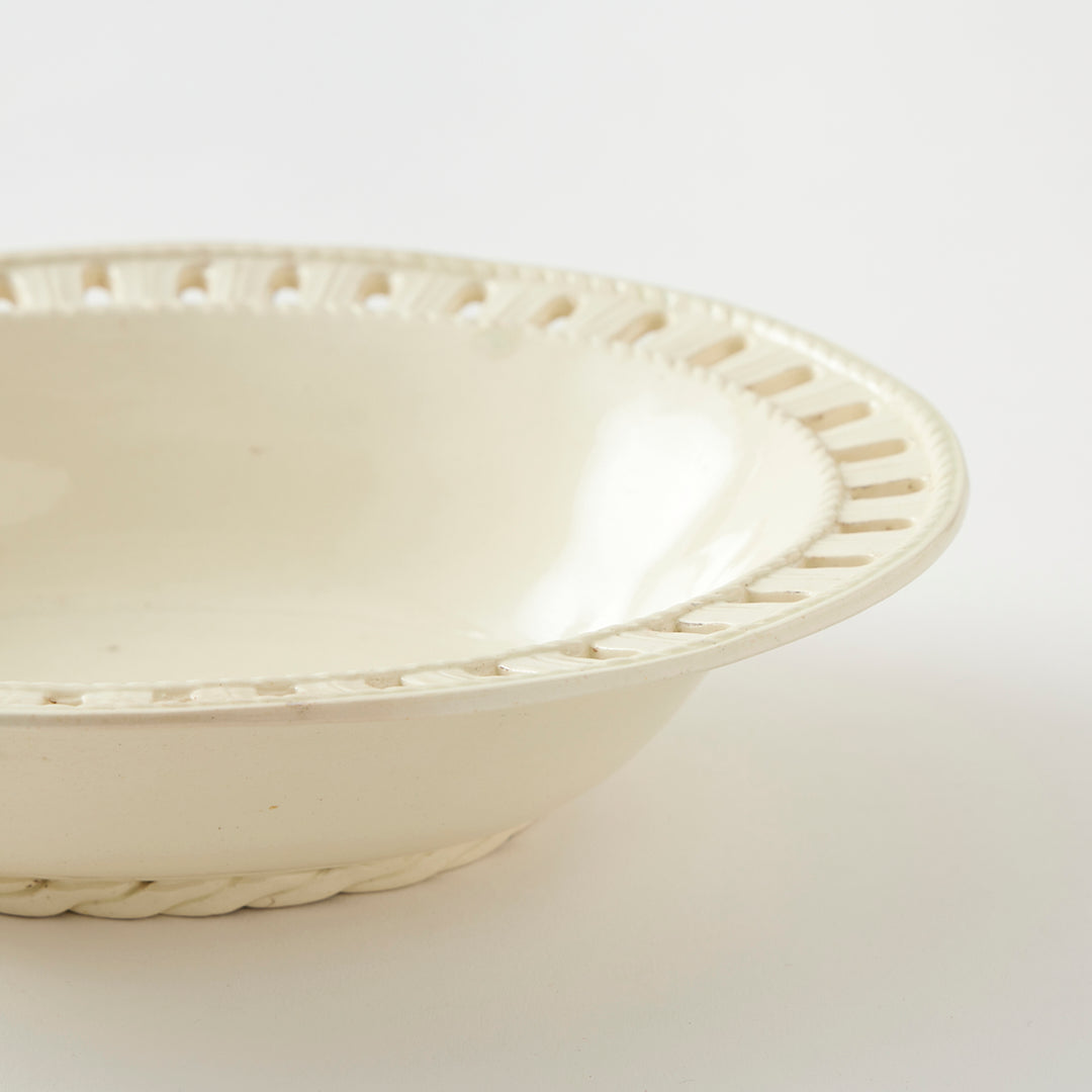 Antique Creamware Reticulated Bowl, circa 1800-1820