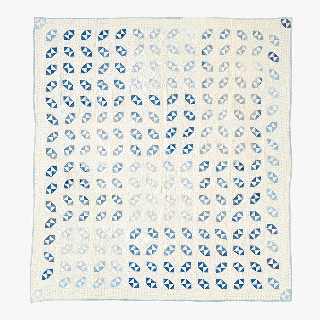 Early 20th Century Antique Amish Quilt