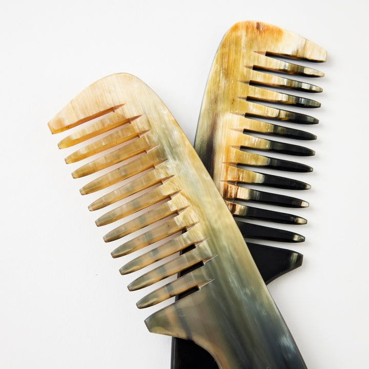 Horn Comb with Handle