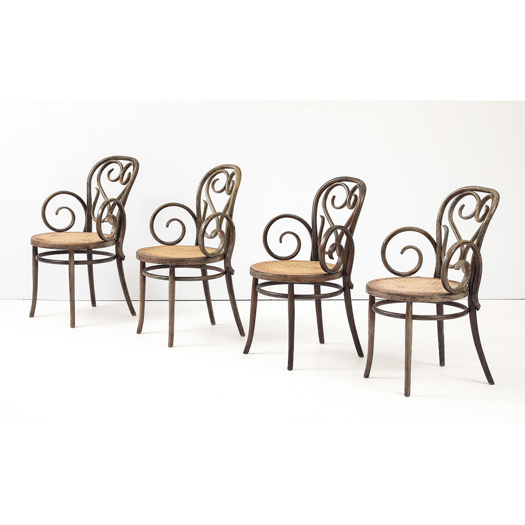 Set of 4 Vintage Bentwood Chairs