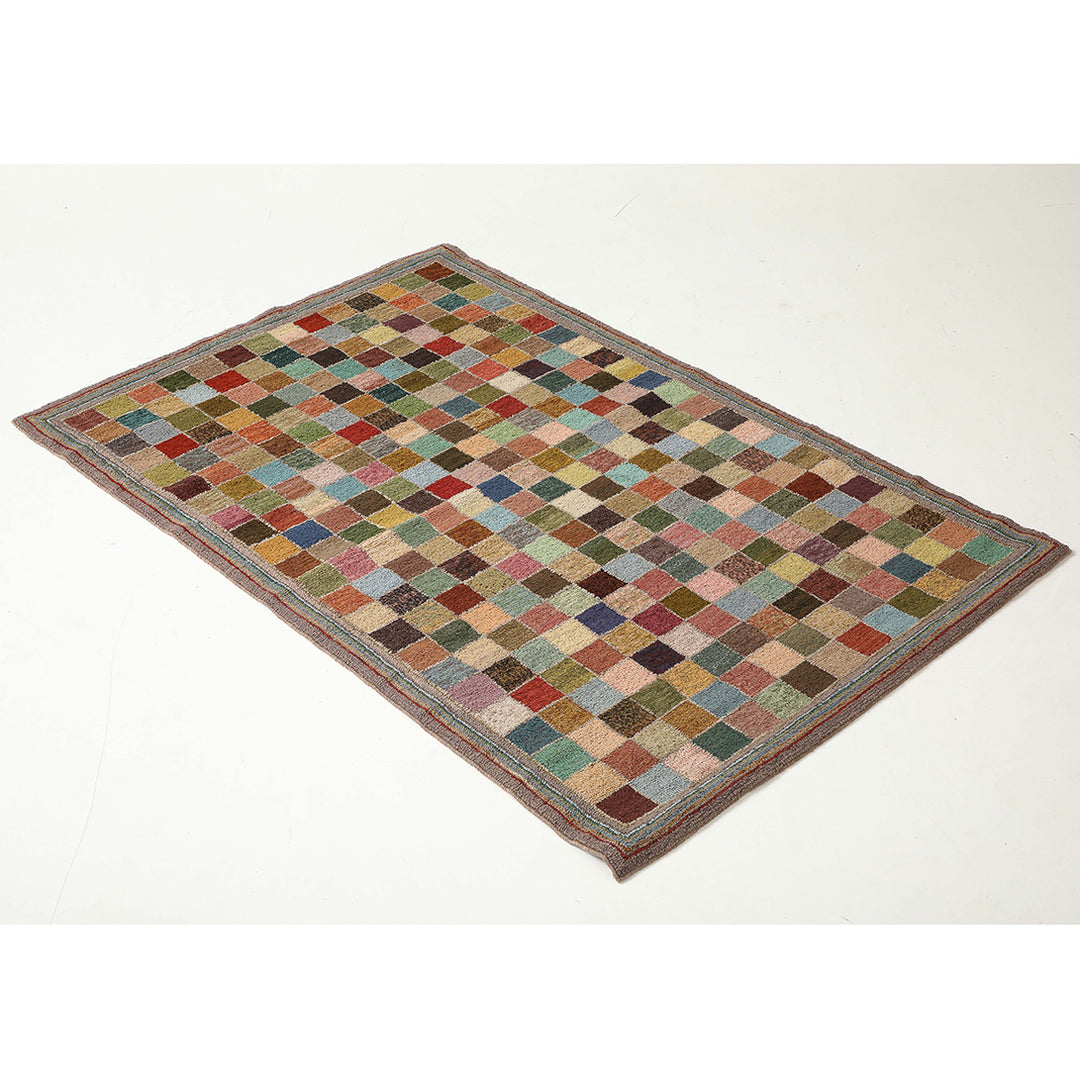 Handmade New England Hooked Rug, circa 1960