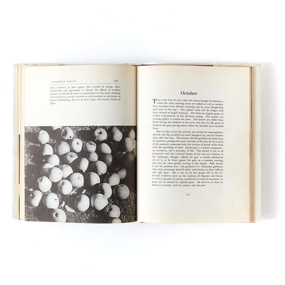 Vita Sackville-West, Country Notes, first edition