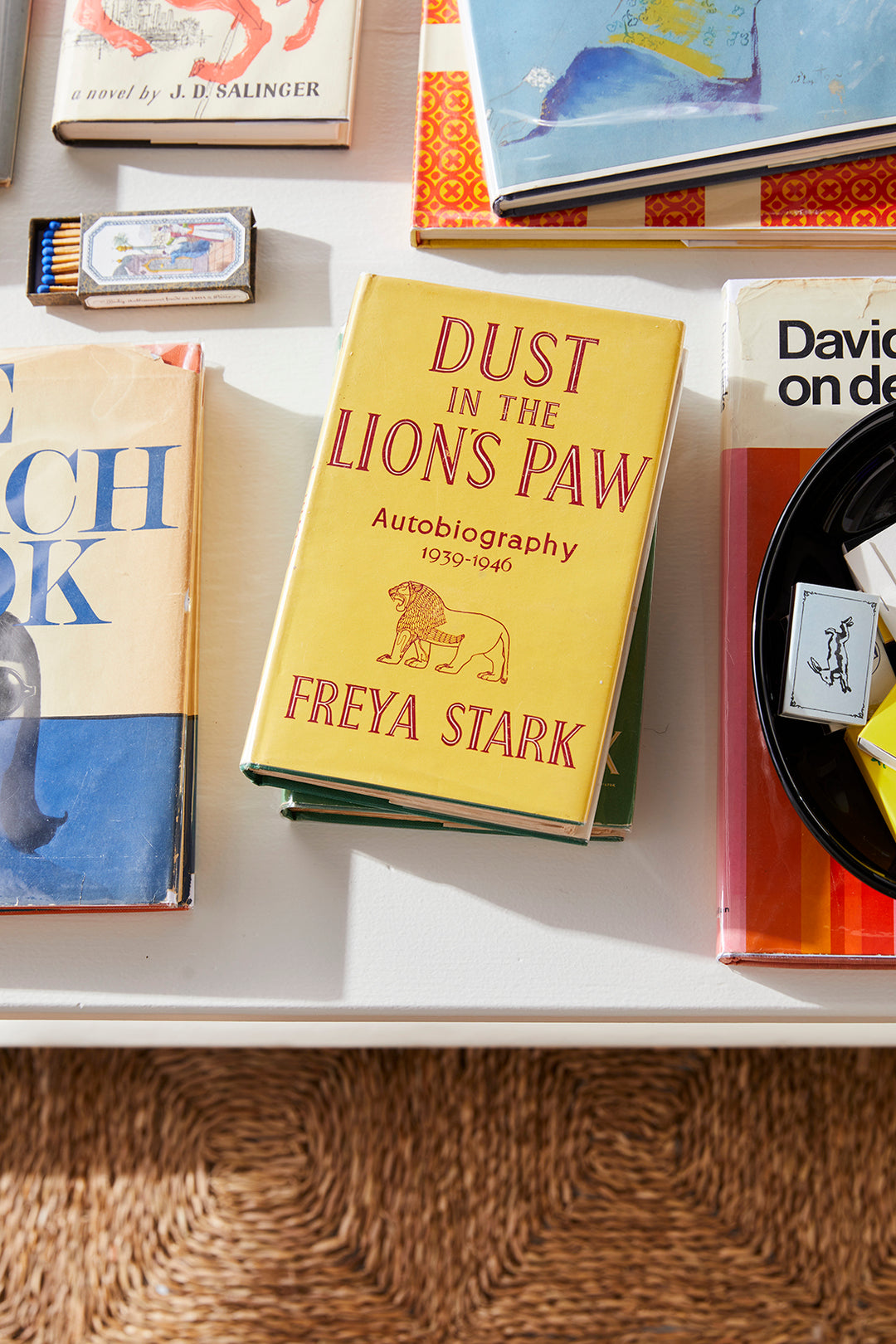 Freya Stark, Dust in the Lion&