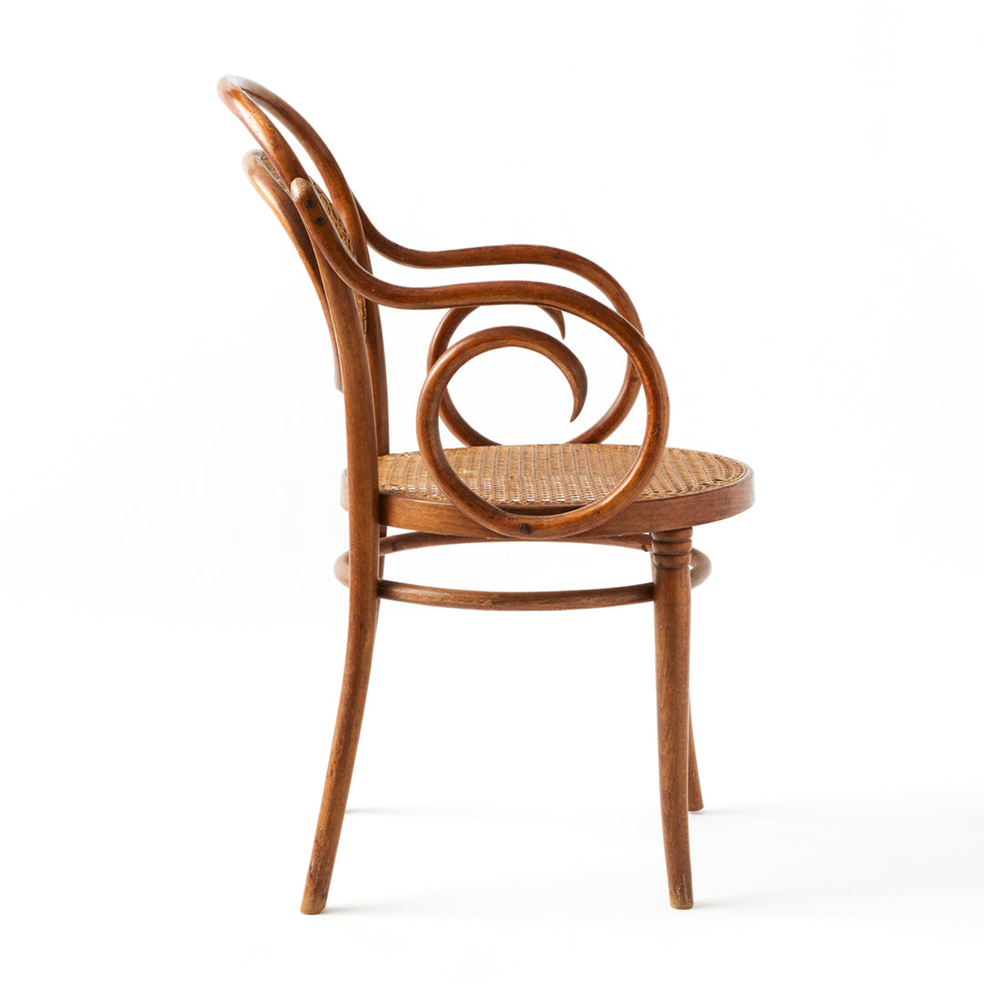 Set of 4 Vintage Bentwood Chairs – Tori Jones Studio