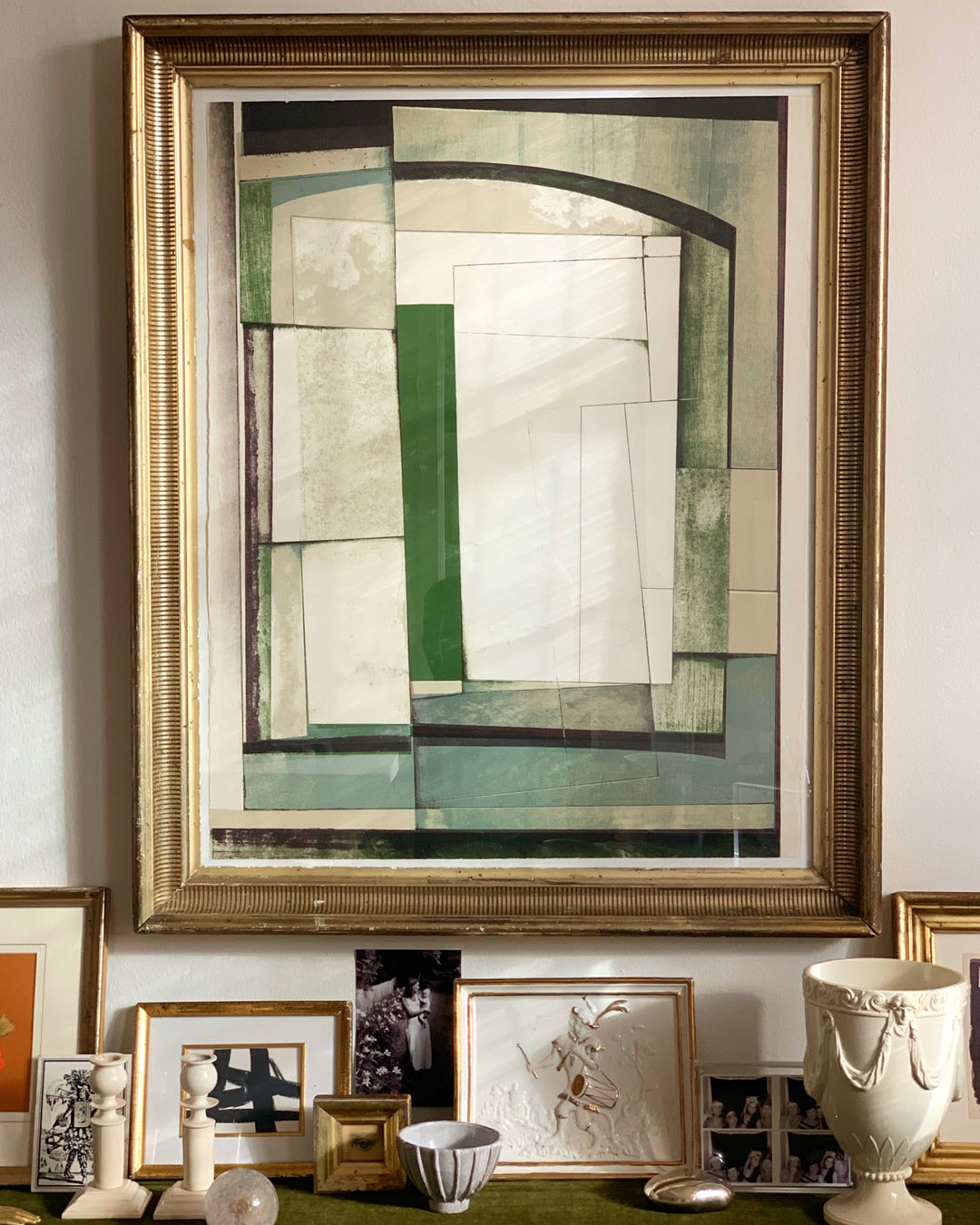 Donald Roberts, Escutcheon-Dexter Vert
